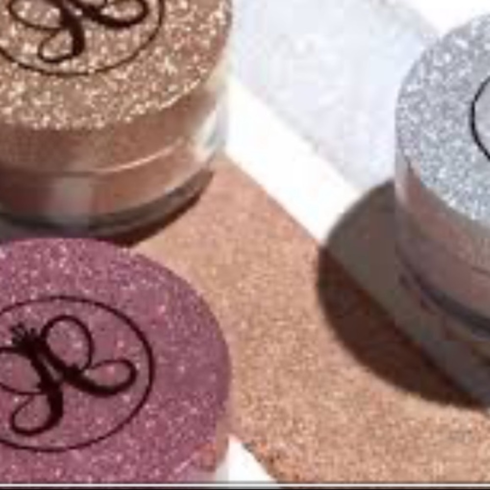 🥳HP🥳Anastasia Beverly Hills  Loose Highlighter - Picture 7 of 14